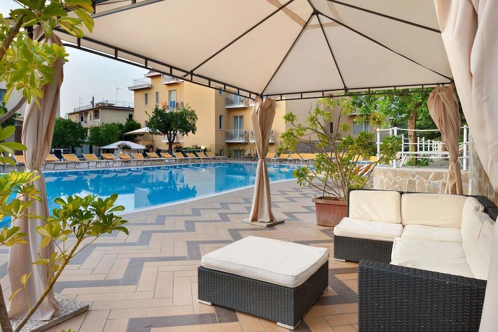 Grand Hotel Parco Del Sole Sant'Agnello Bagian luar foto