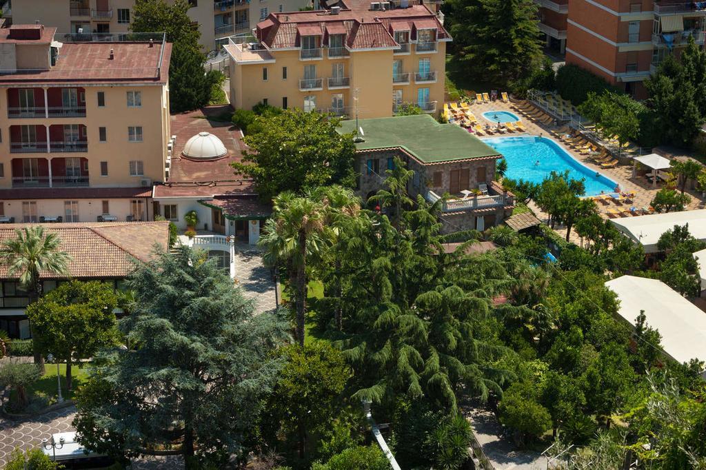 Grand Hotel Parco Del Sole Sant'Agnello Bagian luar foto