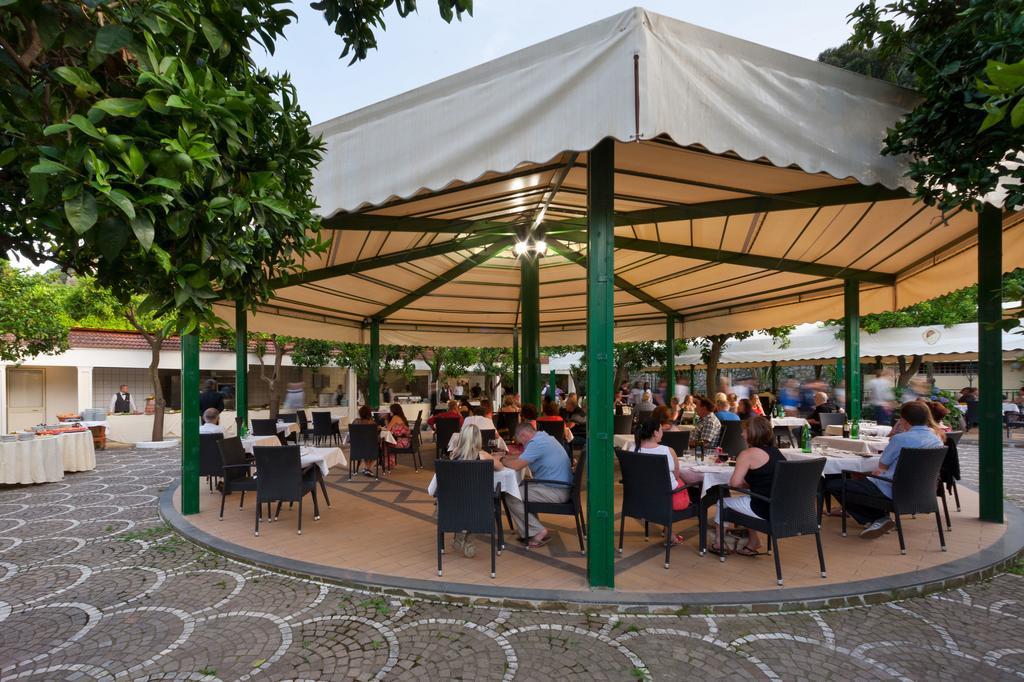 Grand Hotel Parco Del Sole Sant'Agnello Bagian luar foto